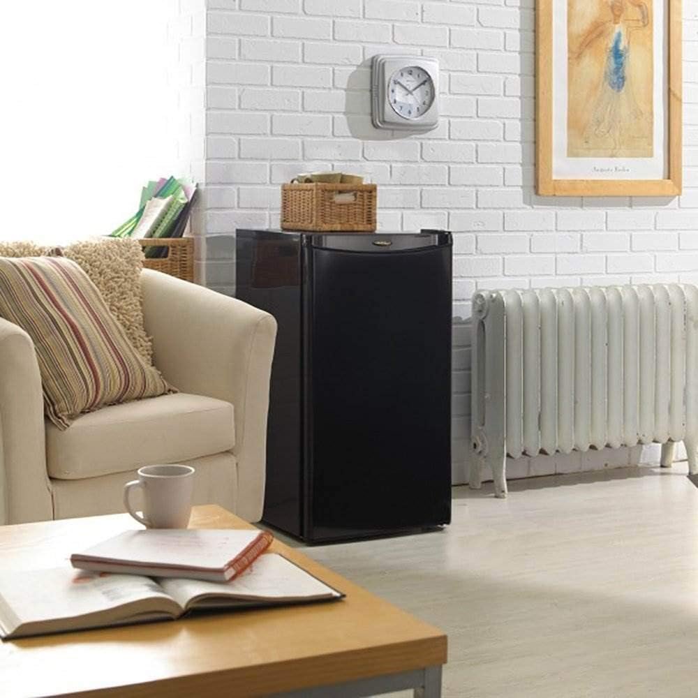 Danby Designer Mini Fridge, 3.2 CuFt., Black - Image 5