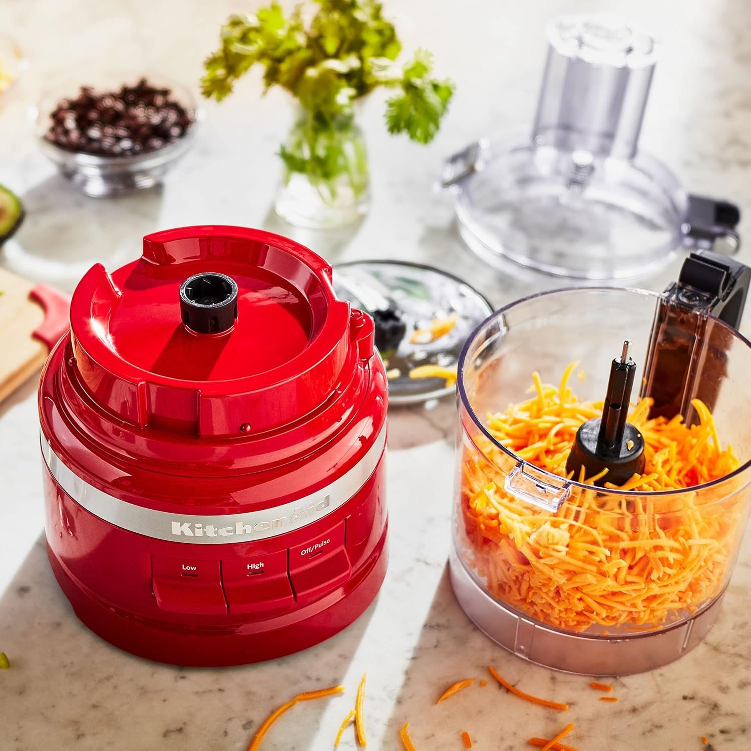 KitchenAid-KFP0718ER-7-Cup-Food-Processor-Chop,-Puree,-Shred-and-Slice Empire-Red - Image 8