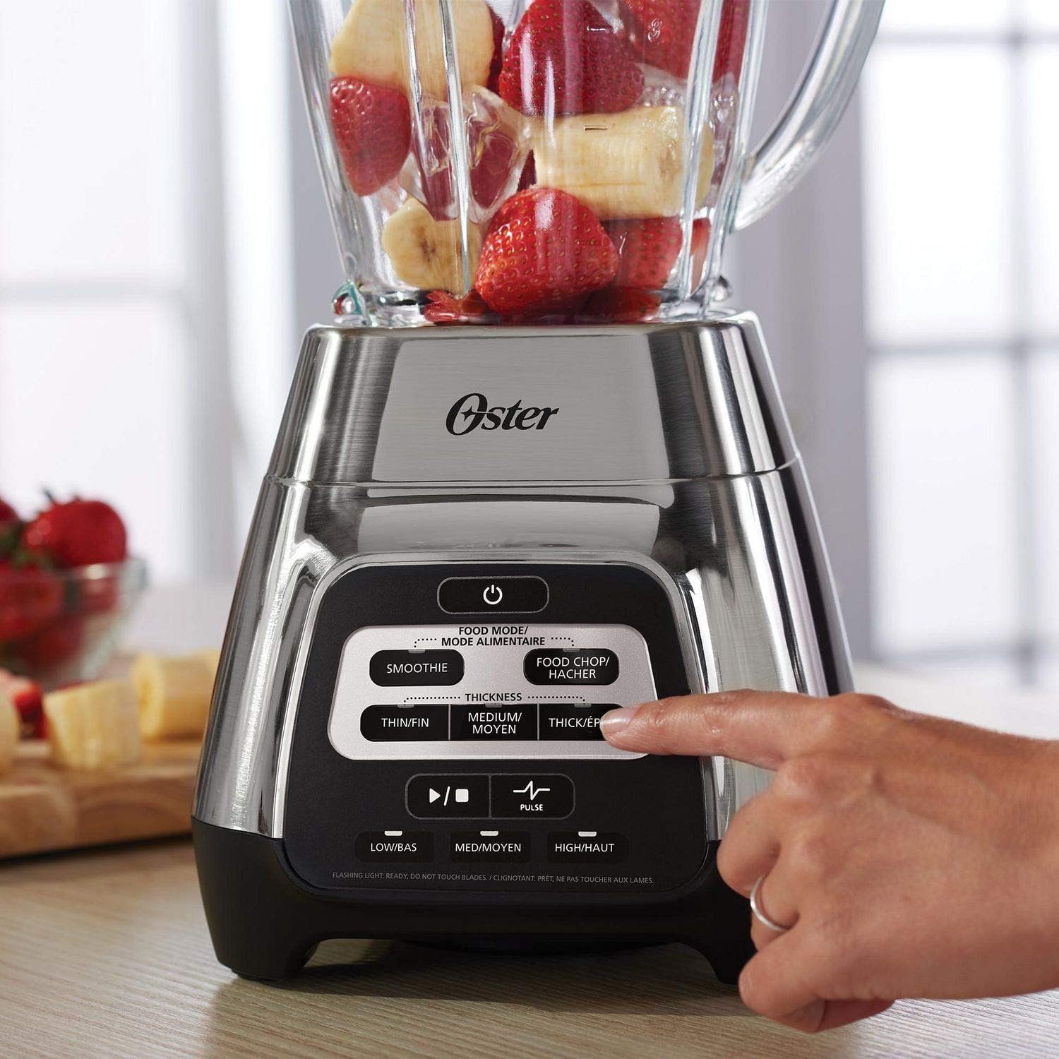 Oster Texture Select Master Series Blender with 6-Cup Glass Jar, Chrome - Image 6