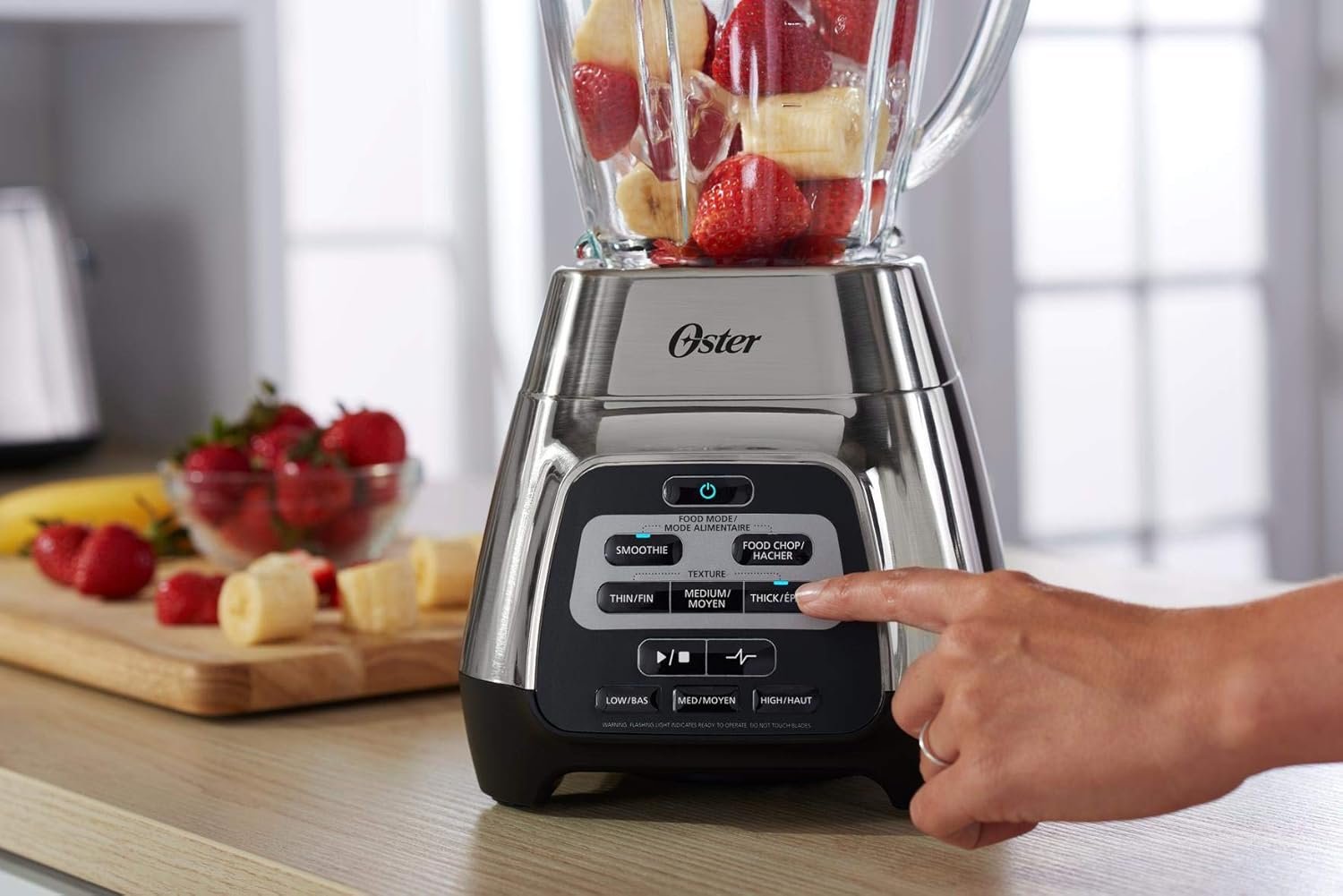 Oster Texture Select Master Series Blender with 6-Cup Glass Jar, Chrome - Image 10