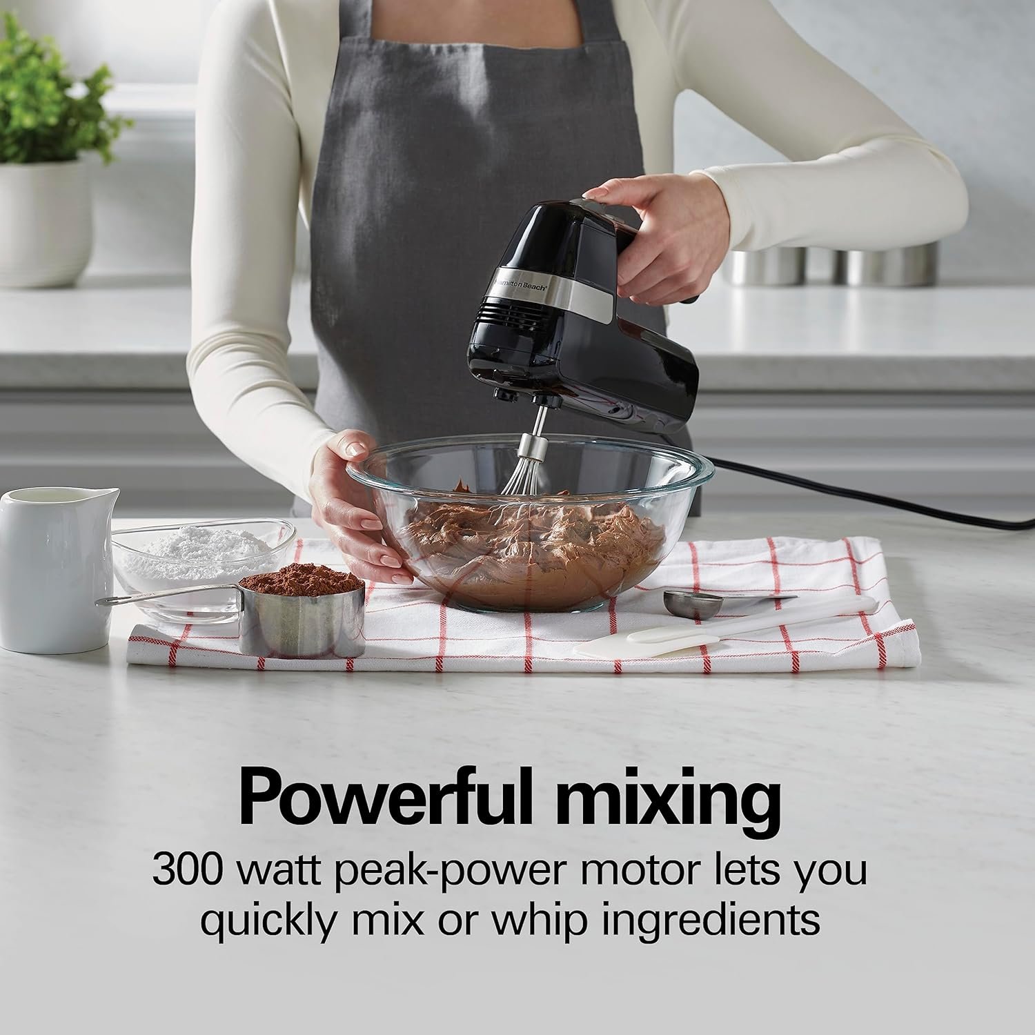 Hamilton Beach 6-Speed Electric Hand Mixer for Baking, Stir Button, 300W Peak Power, Whisk, Removable Storage Clip, Black (62628) | 300 Watts of Peak Power for Powerful Mixing | Includes Whisk and Storage Clip | Black | 62628 - Image 6